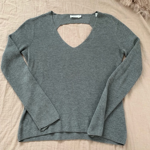 A.L.C. ‘Ty’ Gray Cutout Sweater - Picture 5 of 11